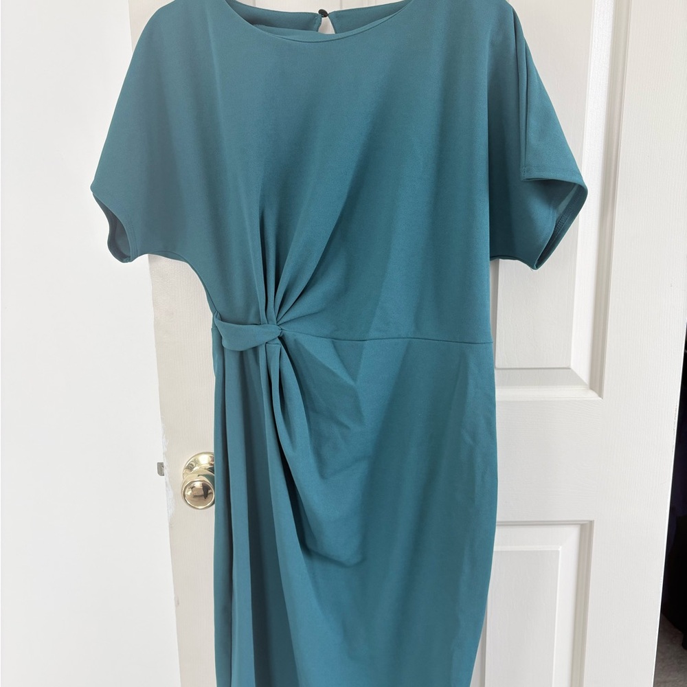 Lipsy Elegant Teal Midi Dress with Twist Accent